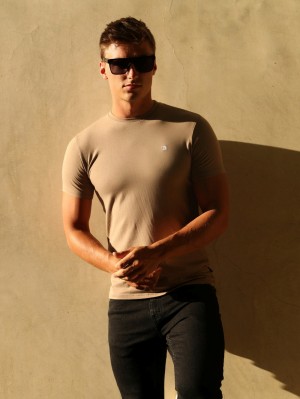 Blakely Initial T-Shirt Marroni | 6872130-OP