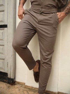 Blakely Nador Linen-Blend Trousers Marroni | 1430962-EU