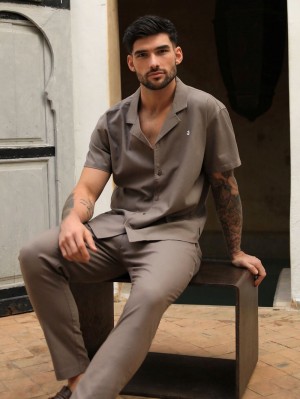 Blakely Nador Open Collared Shirt Marroni | 2478560-DW