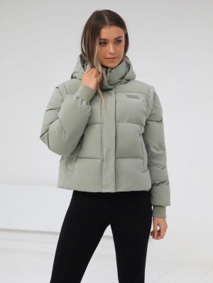 Blakely Ultimate Women's Puffer Coat Verdi | 1603852-ZF